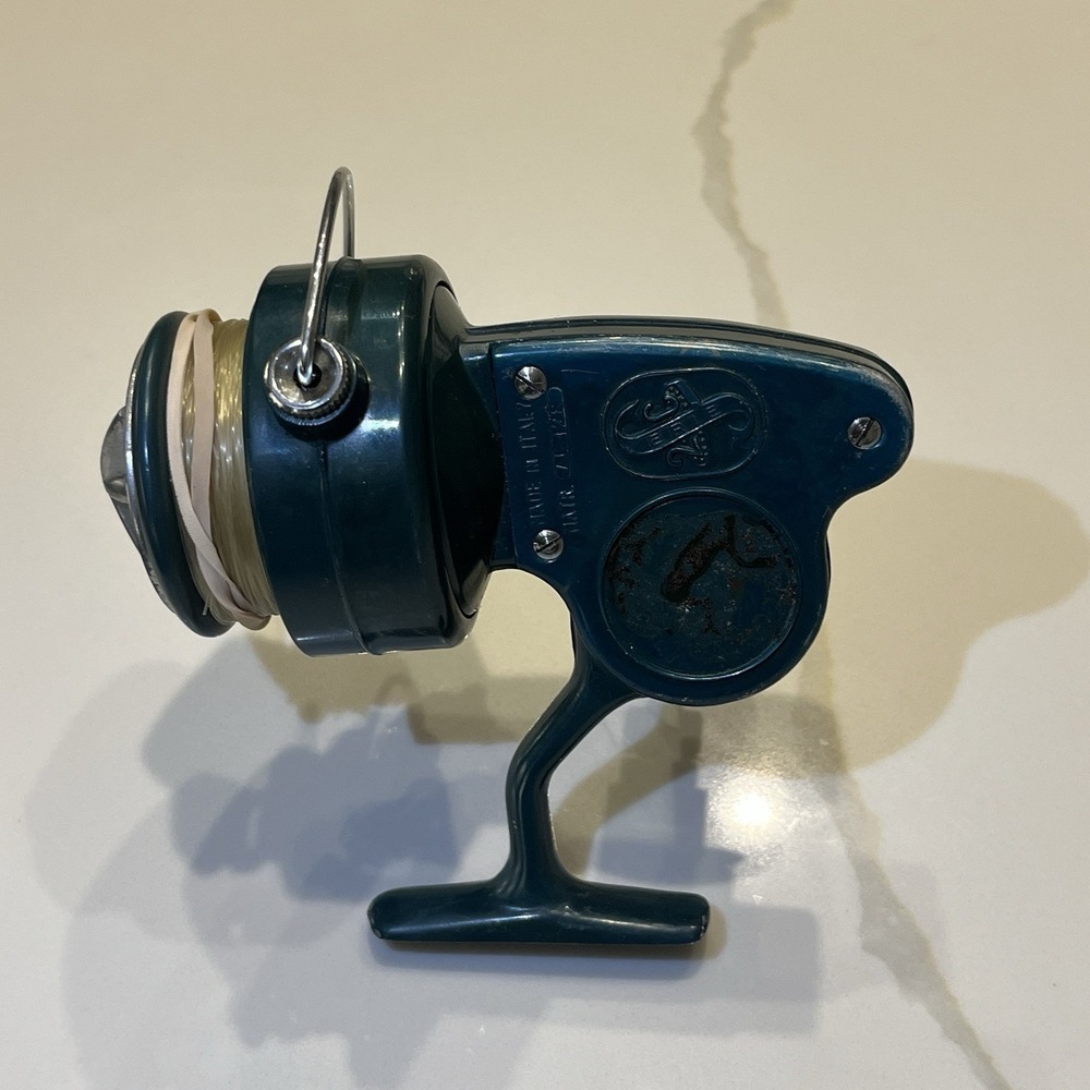 ALCEDO 2CS Spinning Reel Made In Italy Vintage